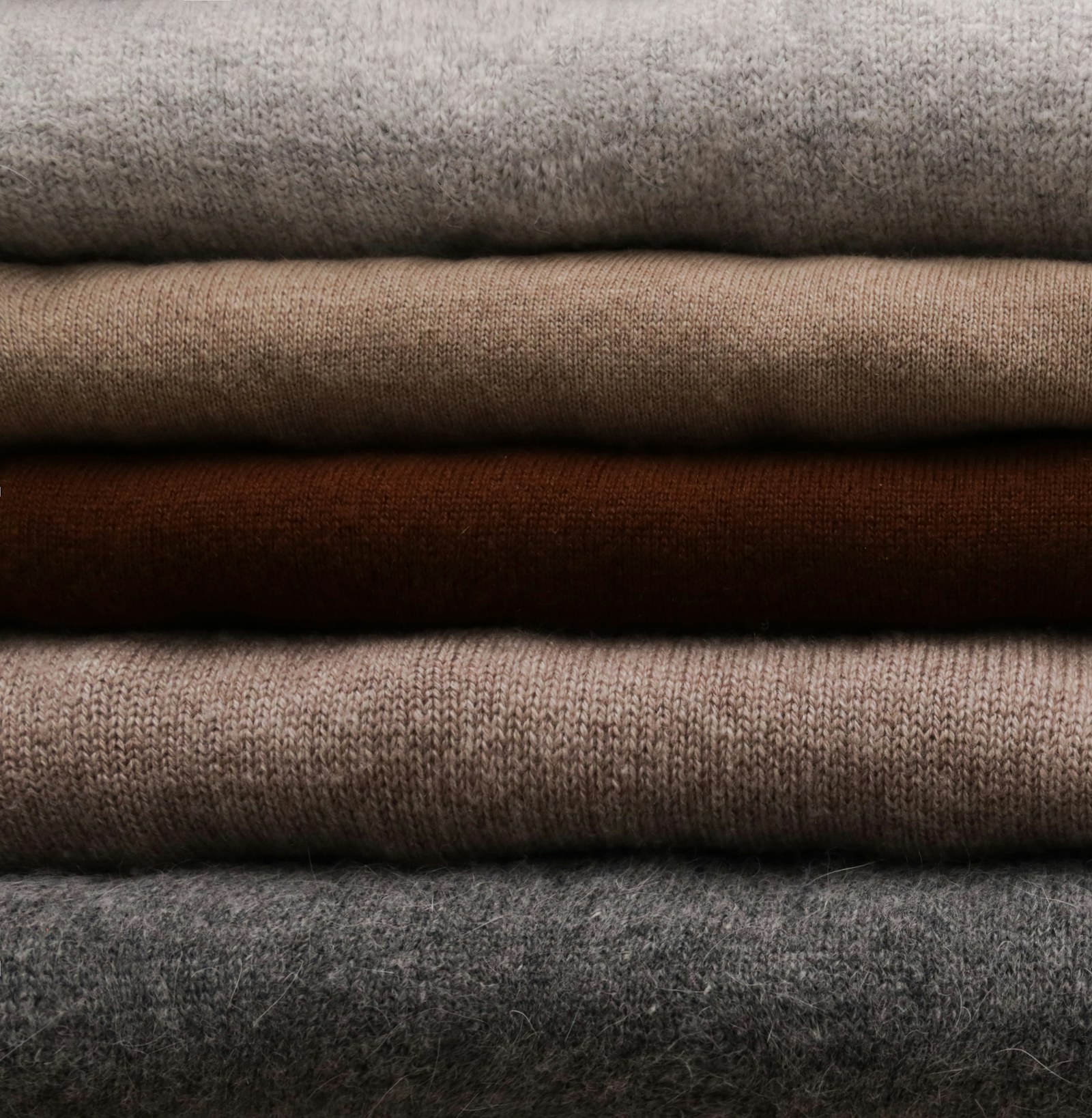 Cashmere Crew — folded