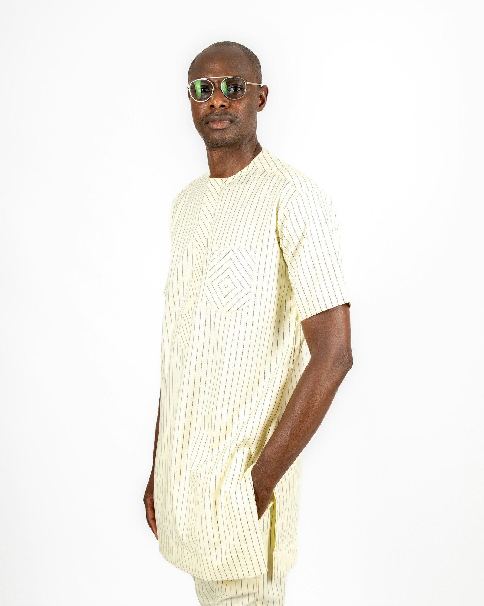 Short sleeve
