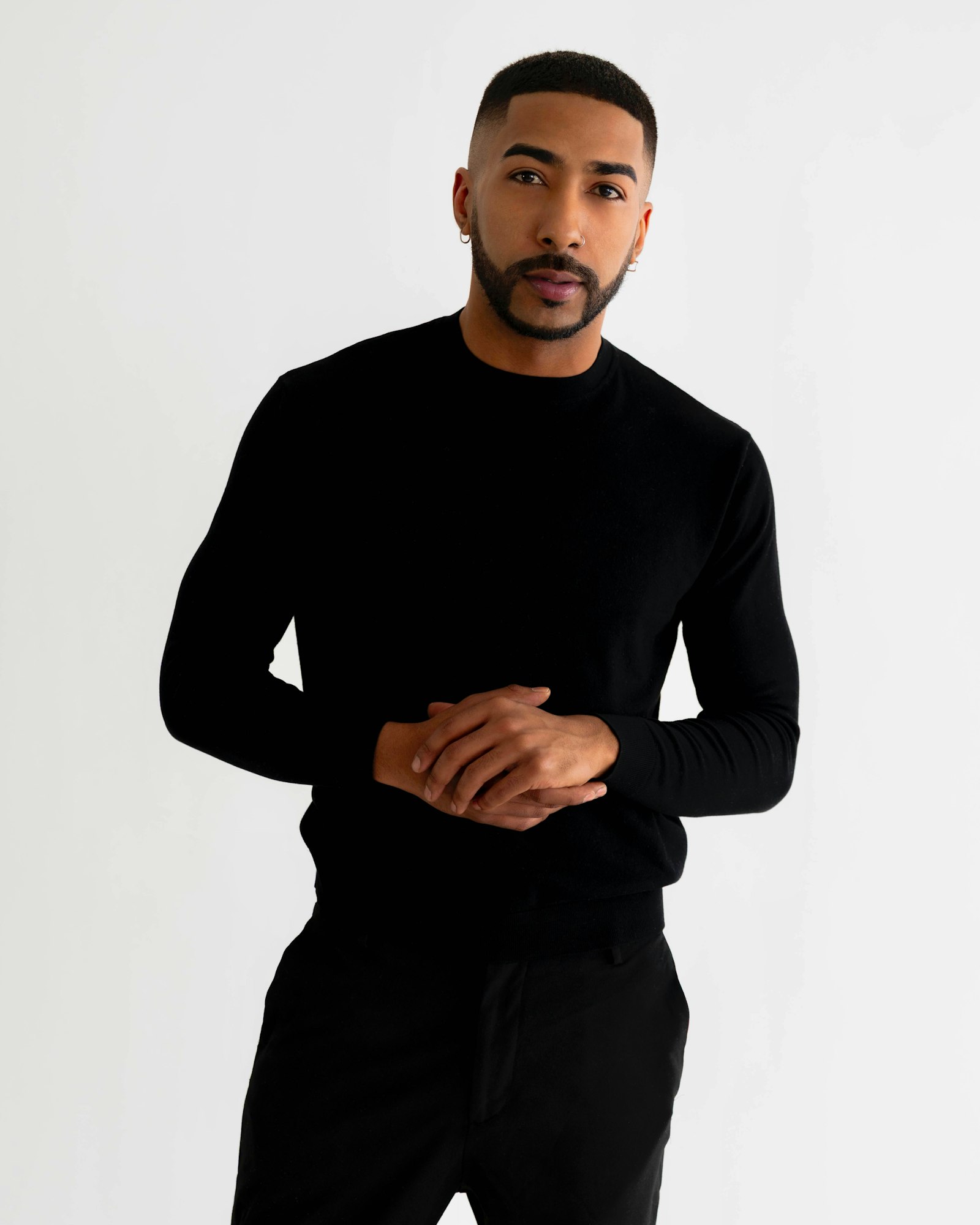 Fine-gauge crew neck
