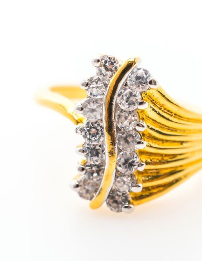 Vintage Gold Diamond Cluster Ring