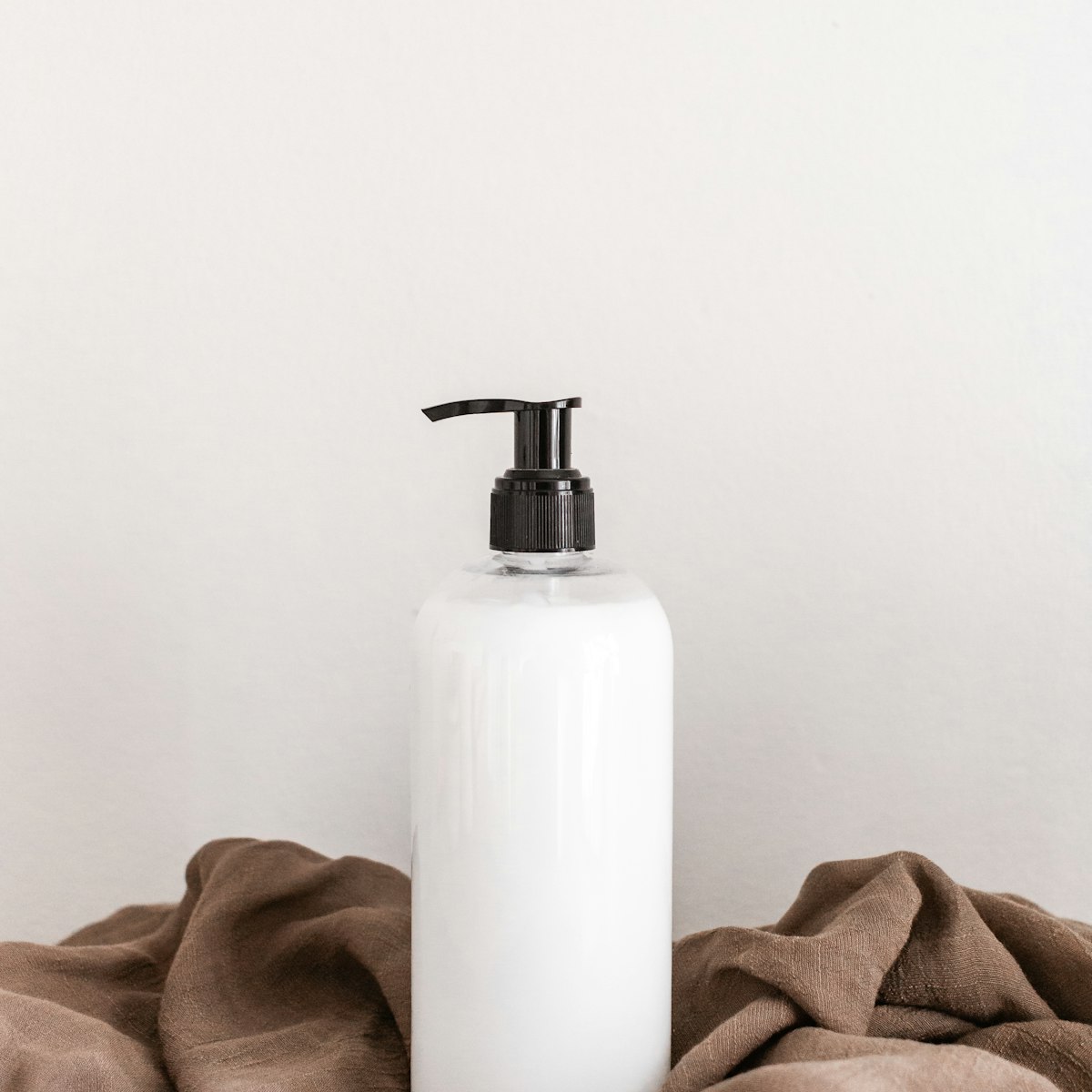 Unscented body lotion