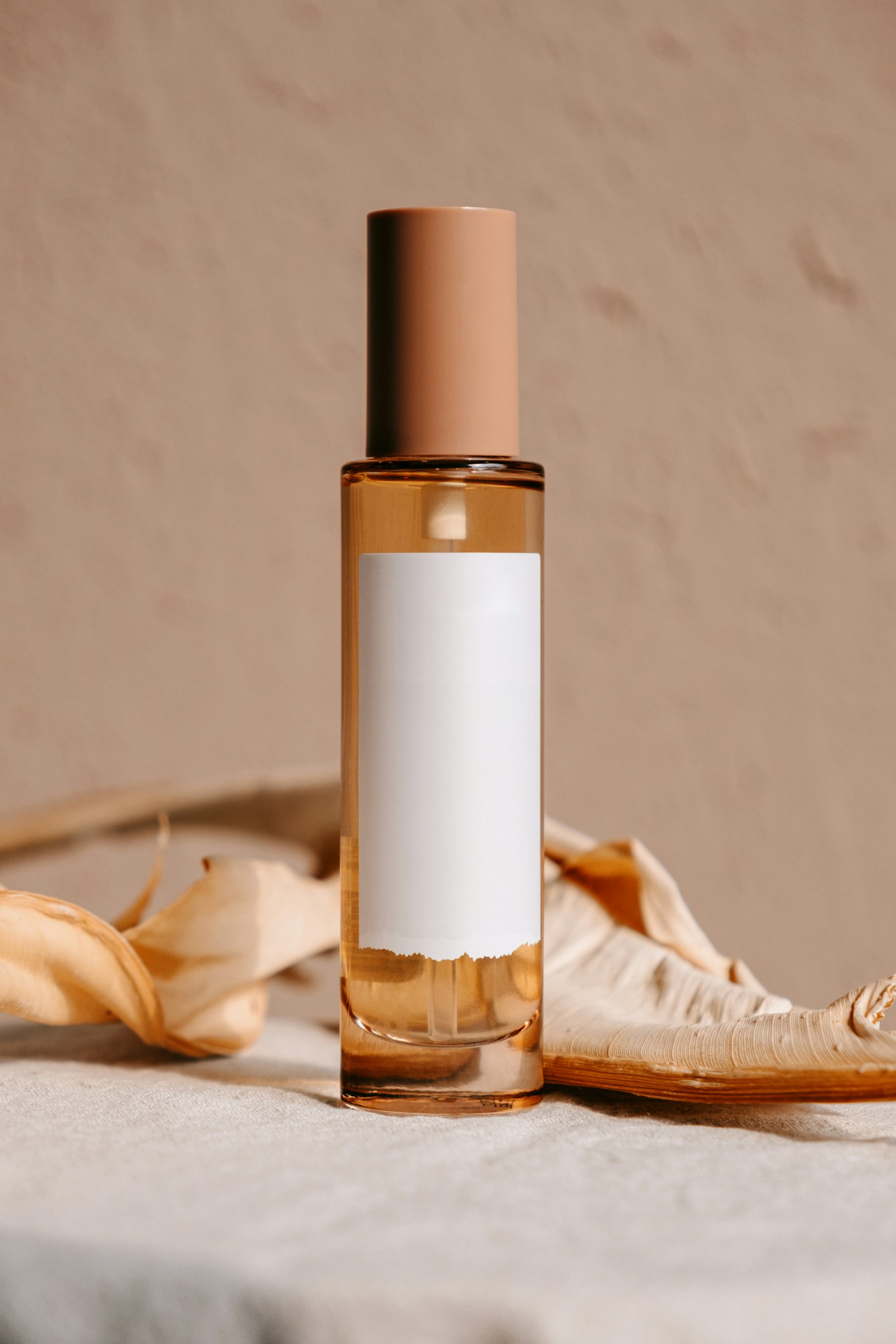 Amber, cedar, smoke