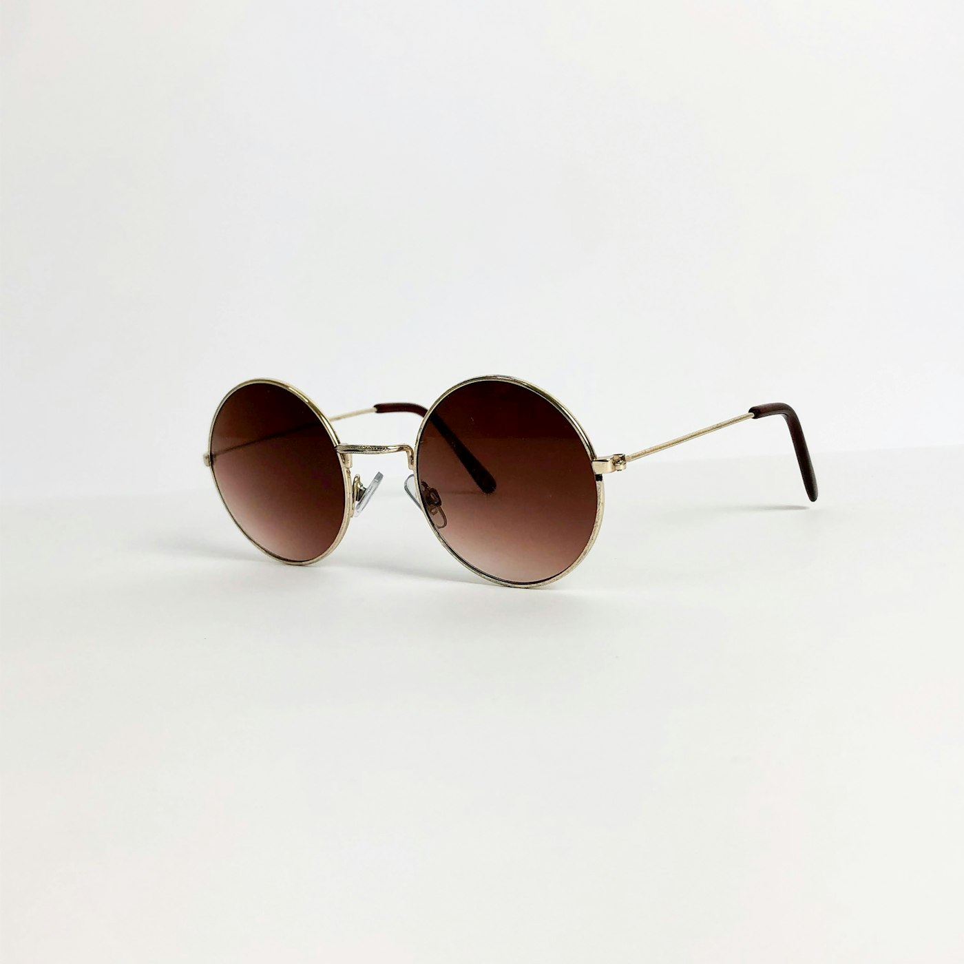 Round Metal Sunglasses, Gold